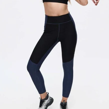 Two Tone 7/8 Legging in Textured Compression