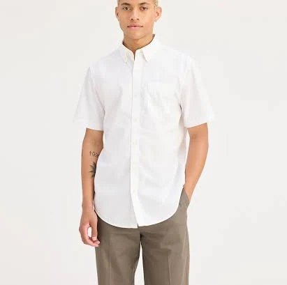 Dockers Classic Fit Men's Stain Defender Button Down Shirt with Long Sleeves