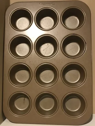 Simply Calphalon 12-Cup Cupcake Pan
