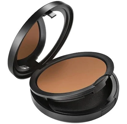 MAC Studio Fix Powder Plus Foundation