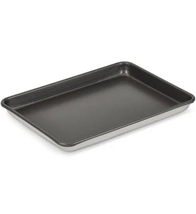 Vollrath 5220NS 1/4 Size Wear-Ever 16 Gauge Non-Stick Sheet Pan