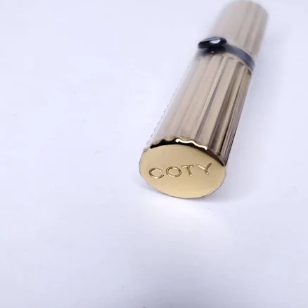 Vintage Coty Refinements Lipstick - 575 Violetta Slide Up Gold Tone