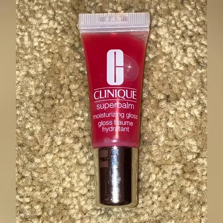 Clinique Superbalm Moisturizing Gloss