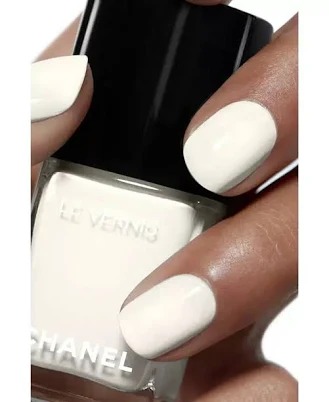 CHANEL LE VERNIS Nail Polish