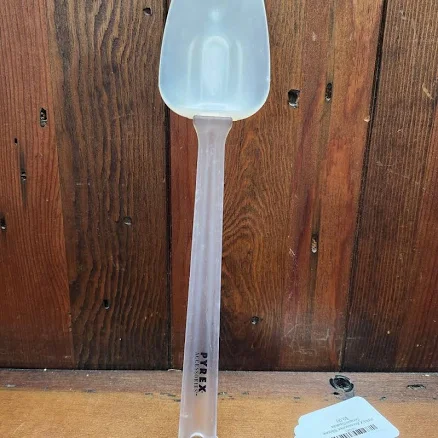 Pyrex Accessories Spatula - Vintage & collectibles