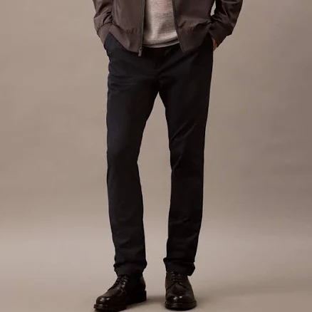 Calvin Klein Men's Modern Stretch Chino Pants